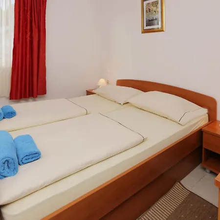 Awesome Apartment In Baska Voda *