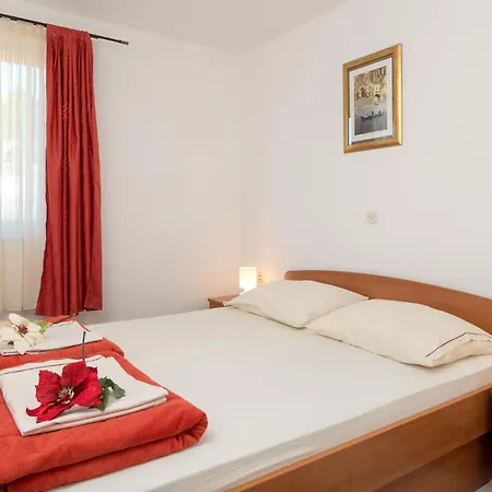 Awesome Apartment In Baska Voda * Baška Voda